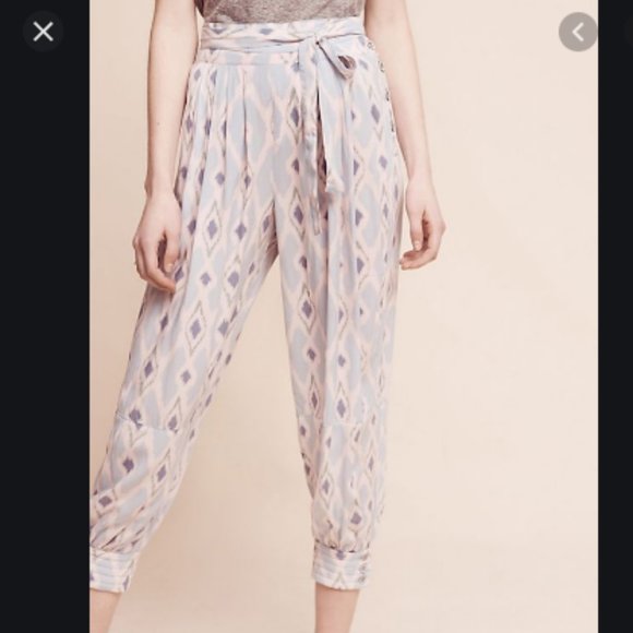 Anthropologie Pants - Anthropologie Button Hem Joggers